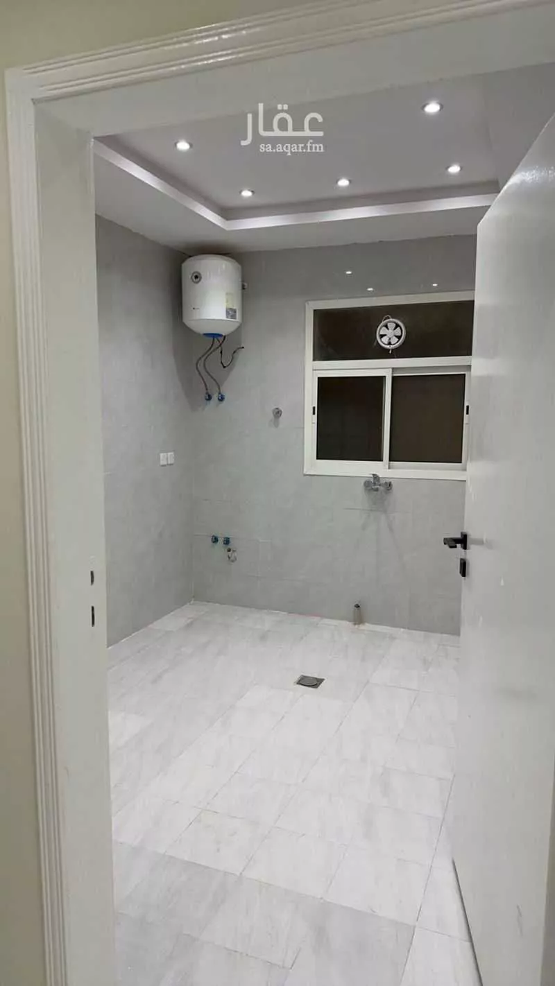 شقة 3 غرف في الرمال 5