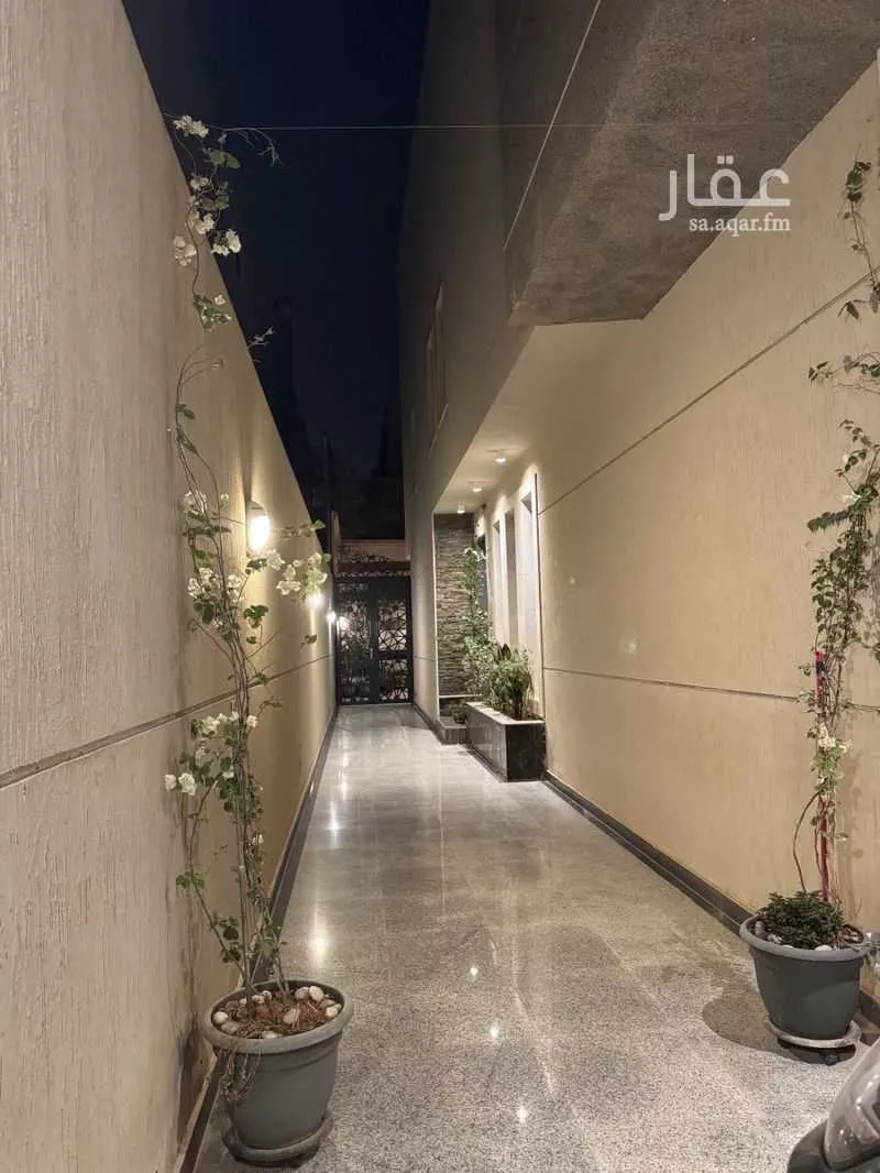 شقة 10 غرف في الملقا 4