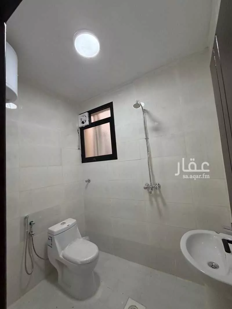 24 bedroom building in Umm Al Hamam Al Sharqi, Riyadh 9