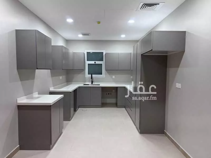 3 bedroom apartment in Ash Shulah, Eastern Province 4