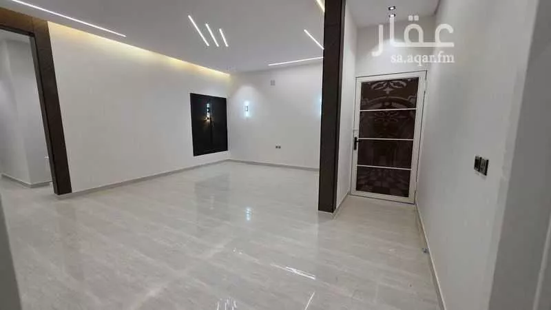 6 bedroom floor in Dahiat Namar 4