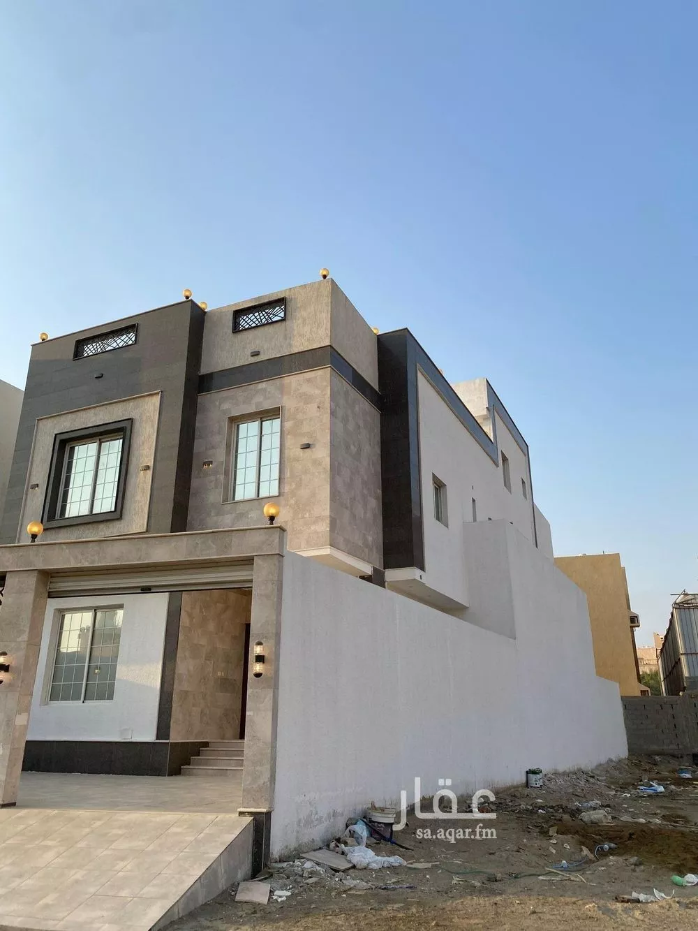 فيلا 8 غرف في الحمدانية 2