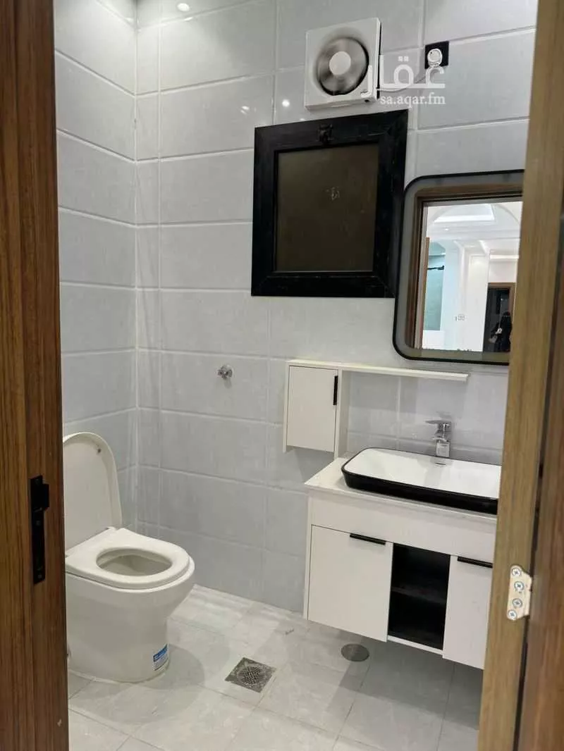 5 bedroom apartment in Al Marwa, Jeddah 8