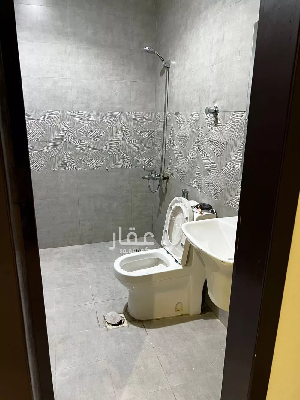 فيلا 8 غرف في المونسية 5