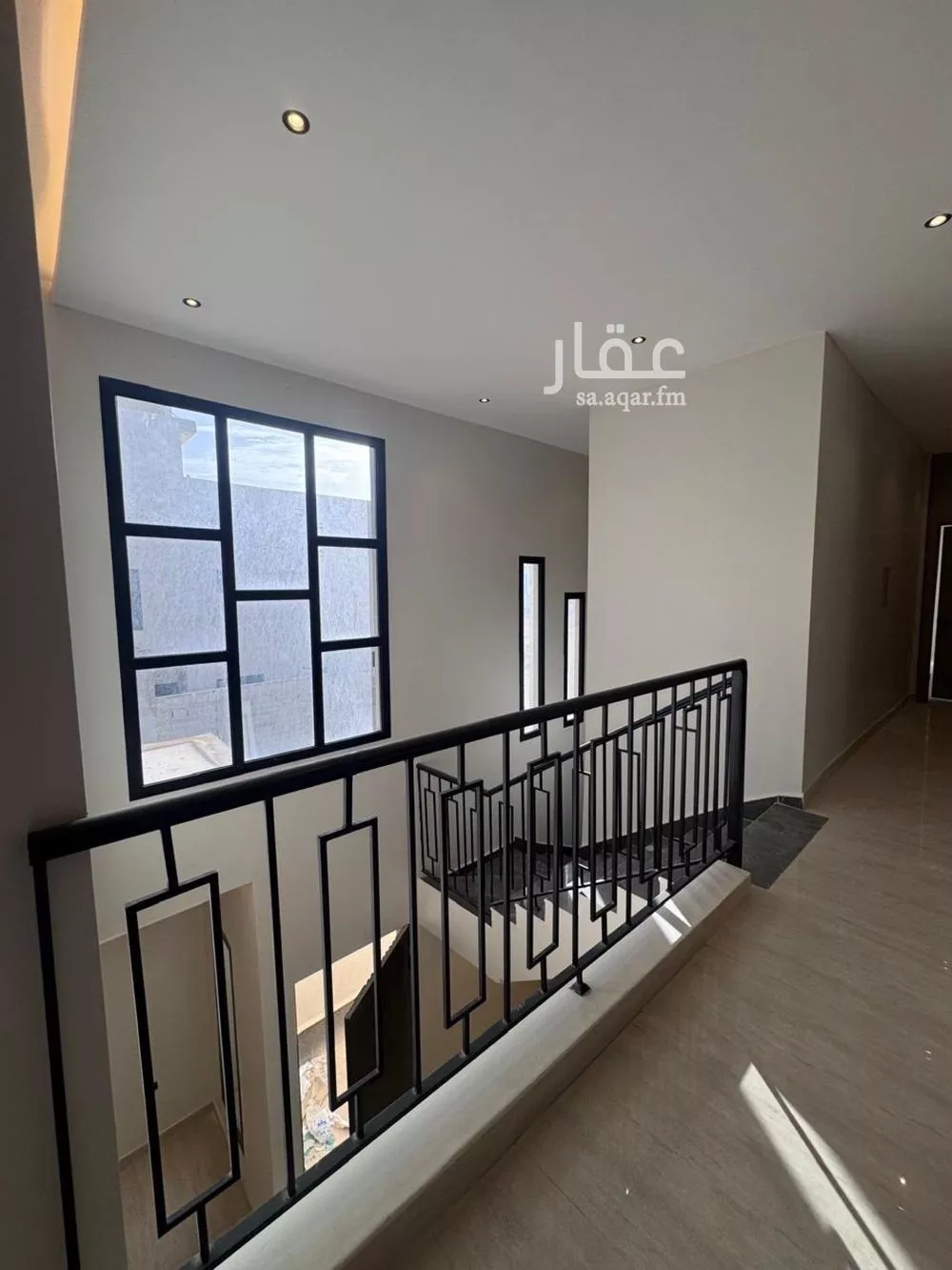 فيلا 8 غرف في الجنادرية 4