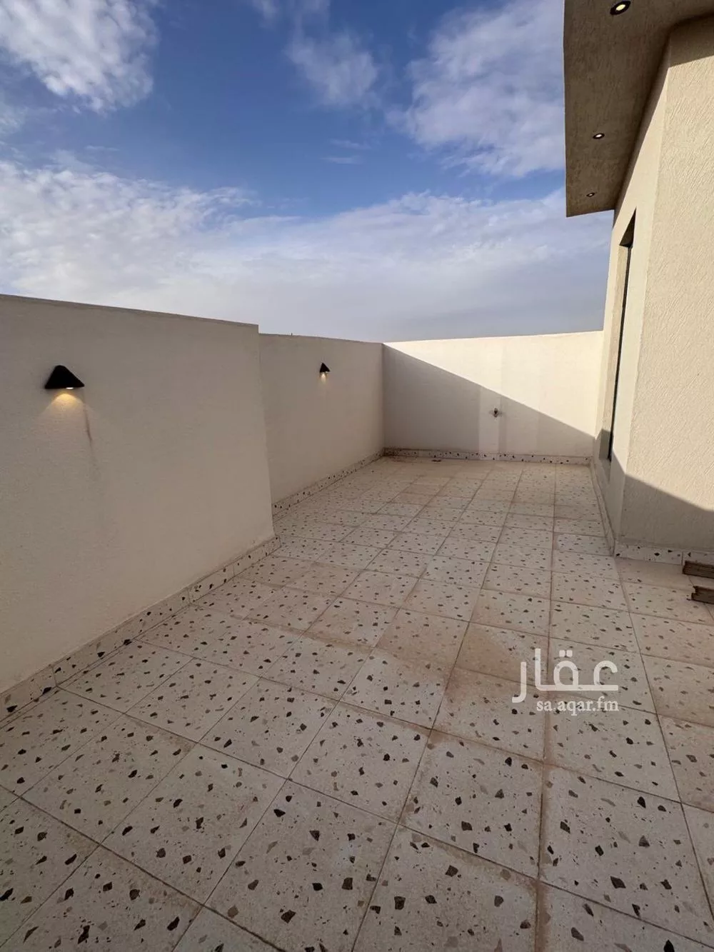 شقة 3 غرف في الجنادرية 5