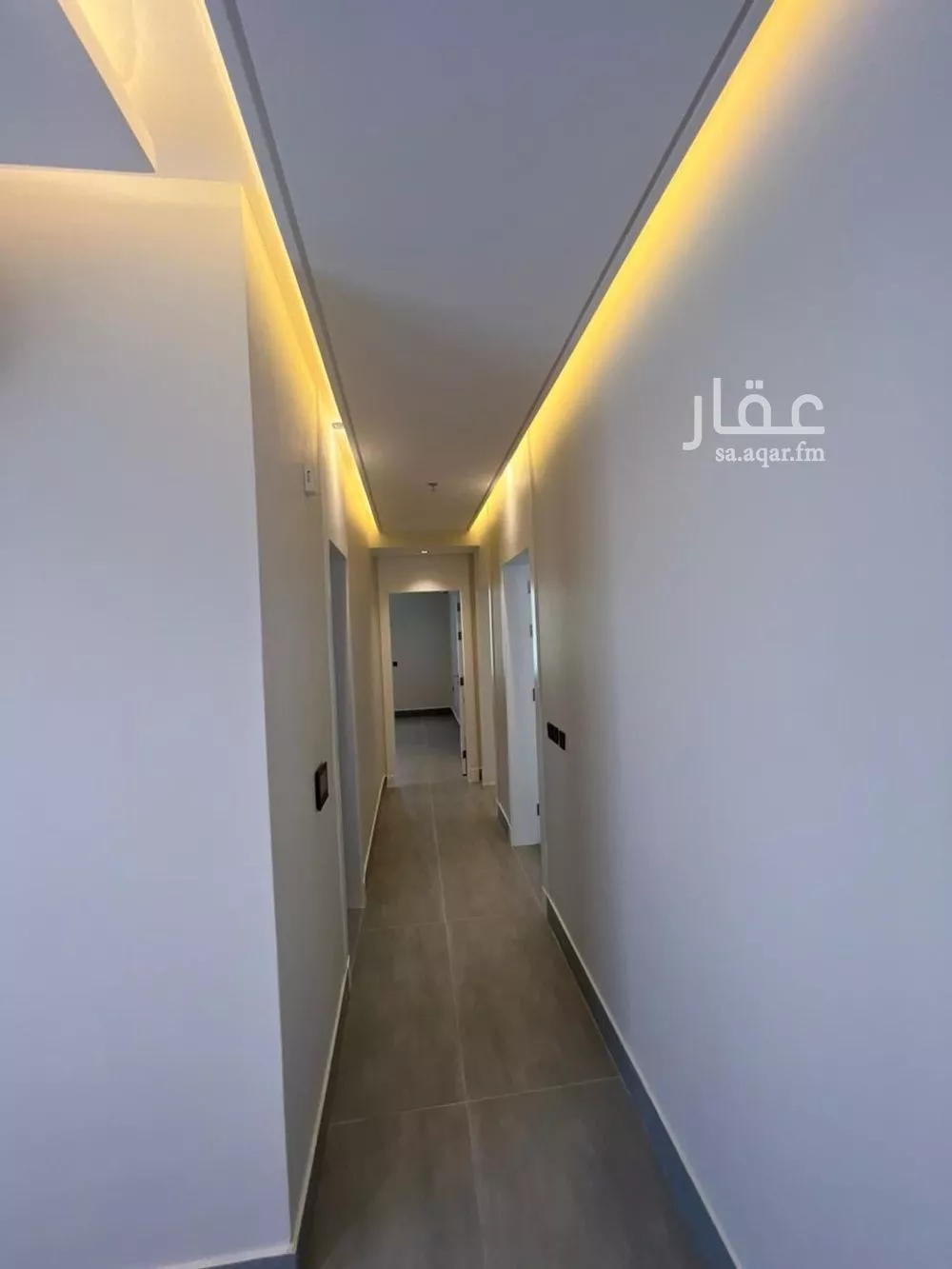 شقة 4 غرف في الرمال 5