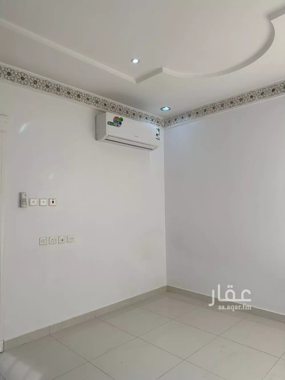 2 bedroom floor in Al Maizilah 5