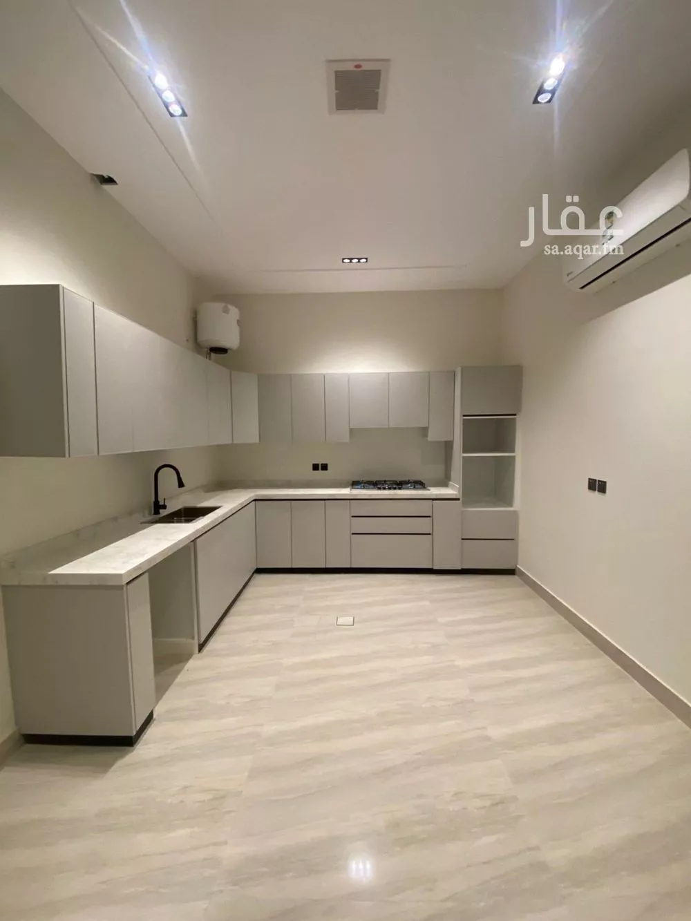 فيلا 7 غرف في الرمال 5