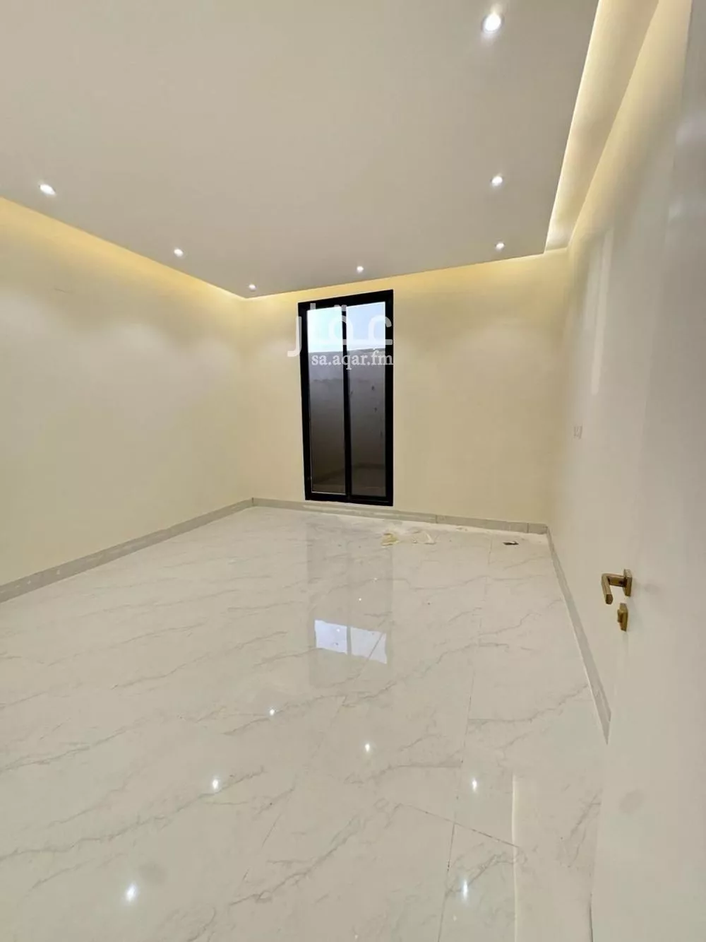 دور 5 غرف في الرمال 4