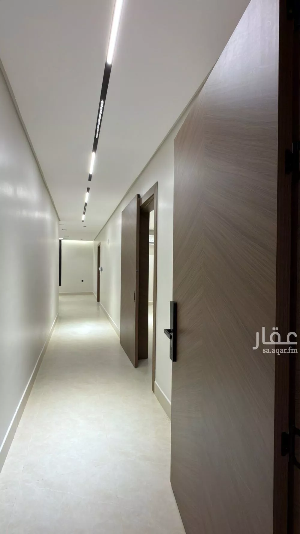 شقة 4 غرف في الحمرا 1