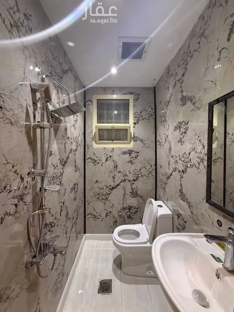 شقة 1 غرف في الملقا 3