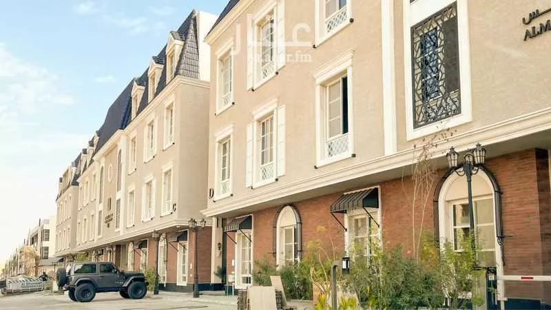 شقة 1 غرف في الملقا 4