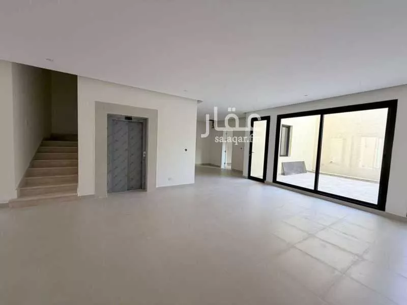 4 bedroom villa in Al Narjis 1