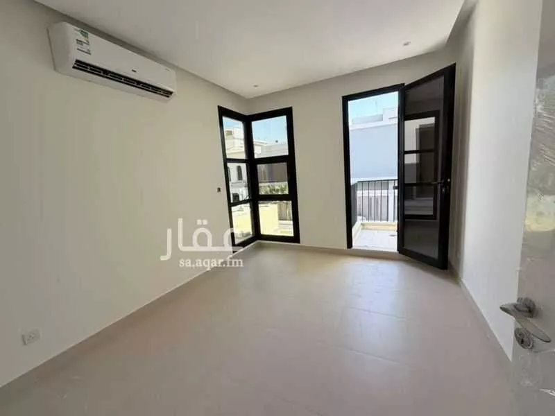 4 bedroom villa in Al Narjis 2