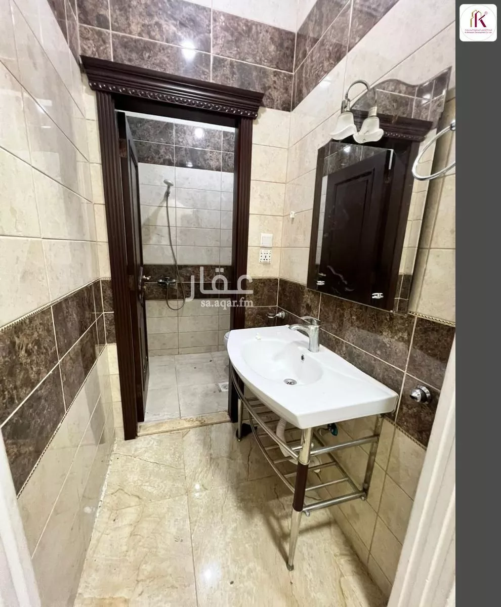 4 bedroom apartment in Al Baghdadiyah Al Gharbiyah, Jeddah 7