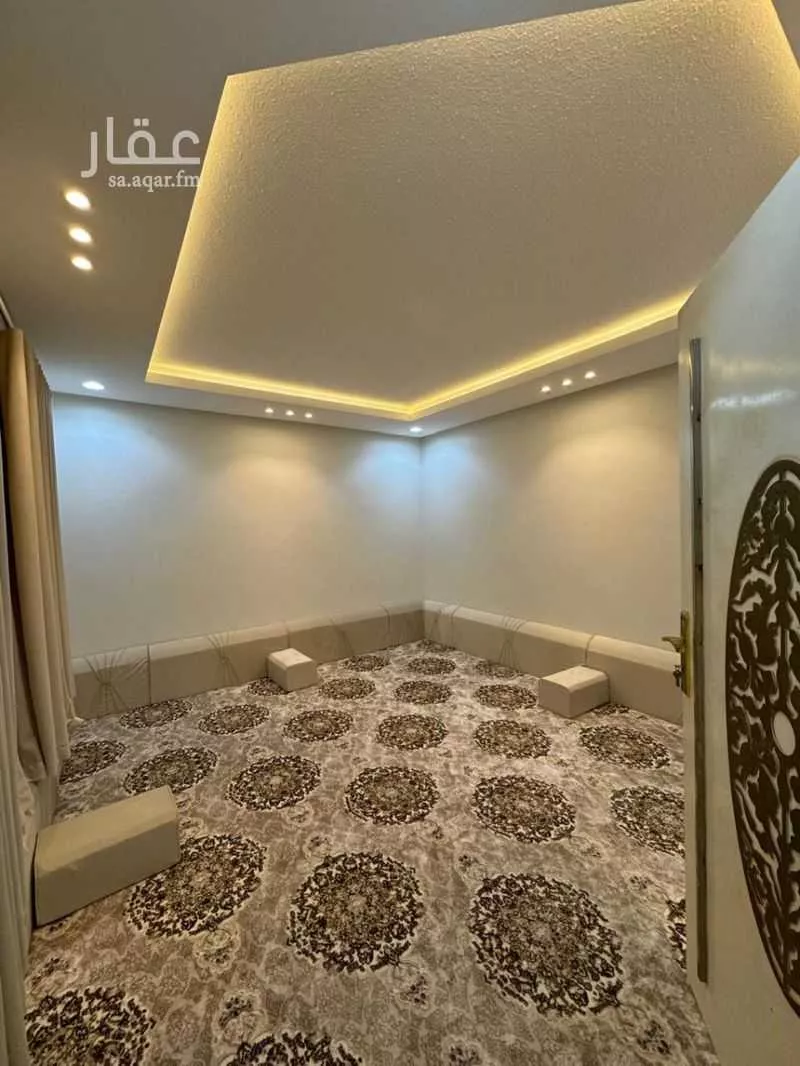 فيلا 6 غرف في المهدية 5