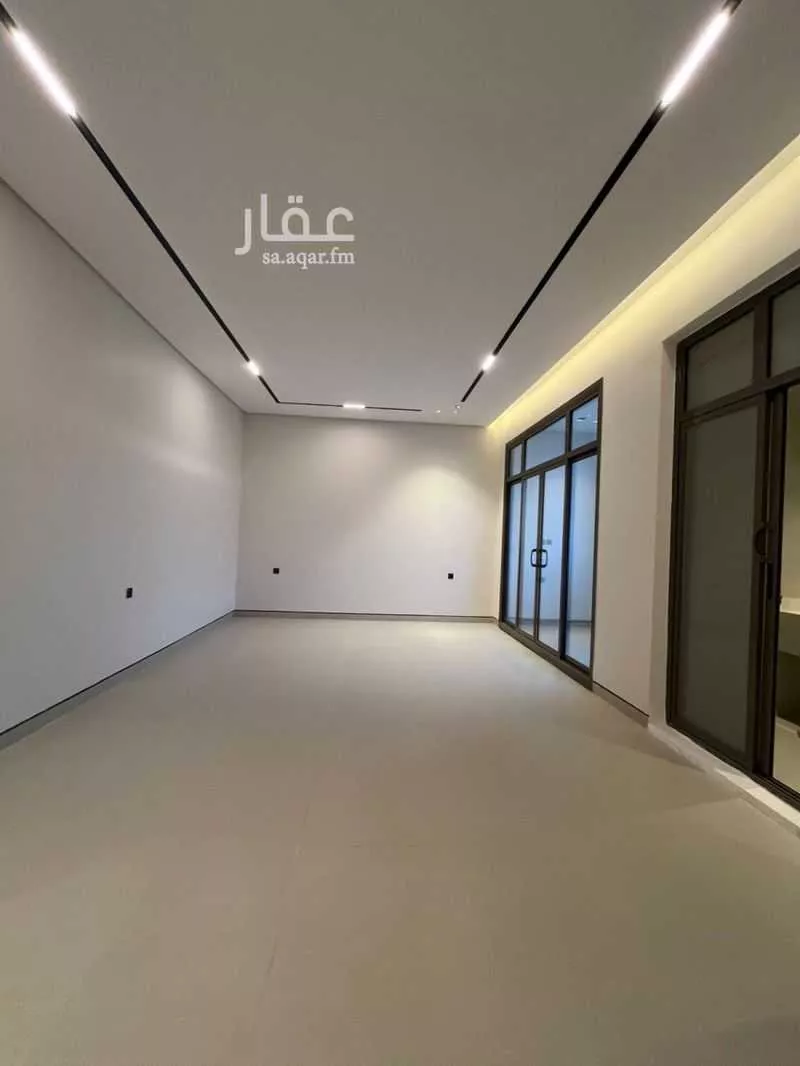 فيلا 6 غرف في المهدية 5