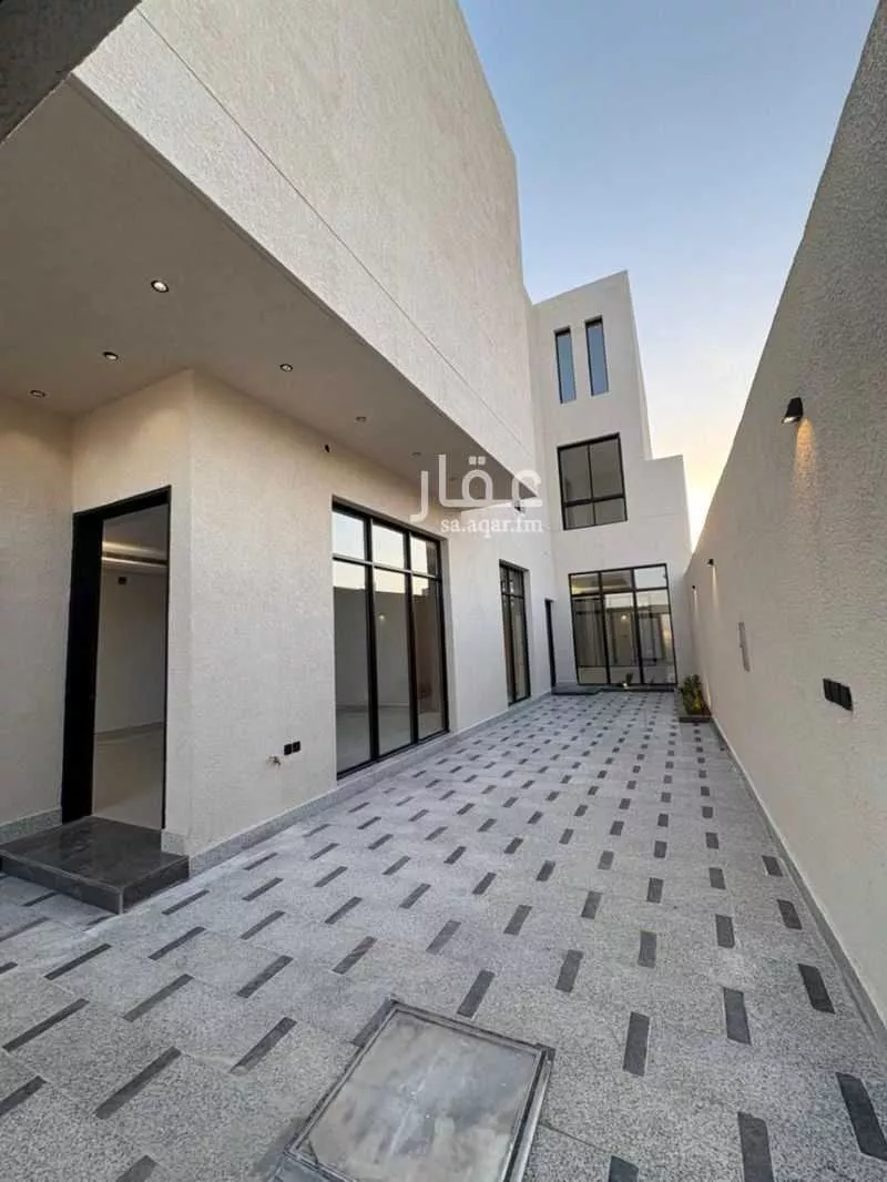 فيلا 6 غرف في المهدية 3