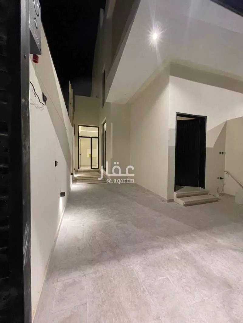 3 bedroom floor in As Suwaidi Al Gharabi 4