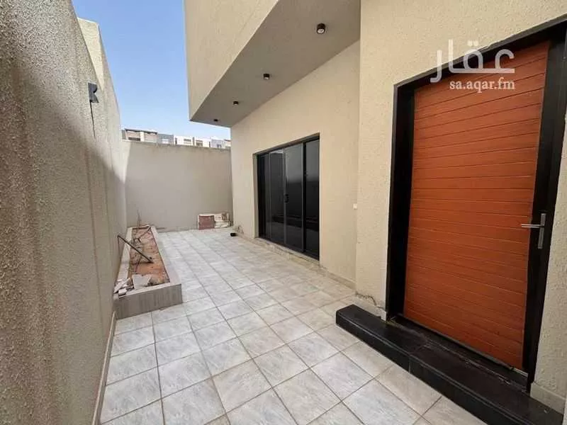 14 bedroom villa in Al Aridh 5