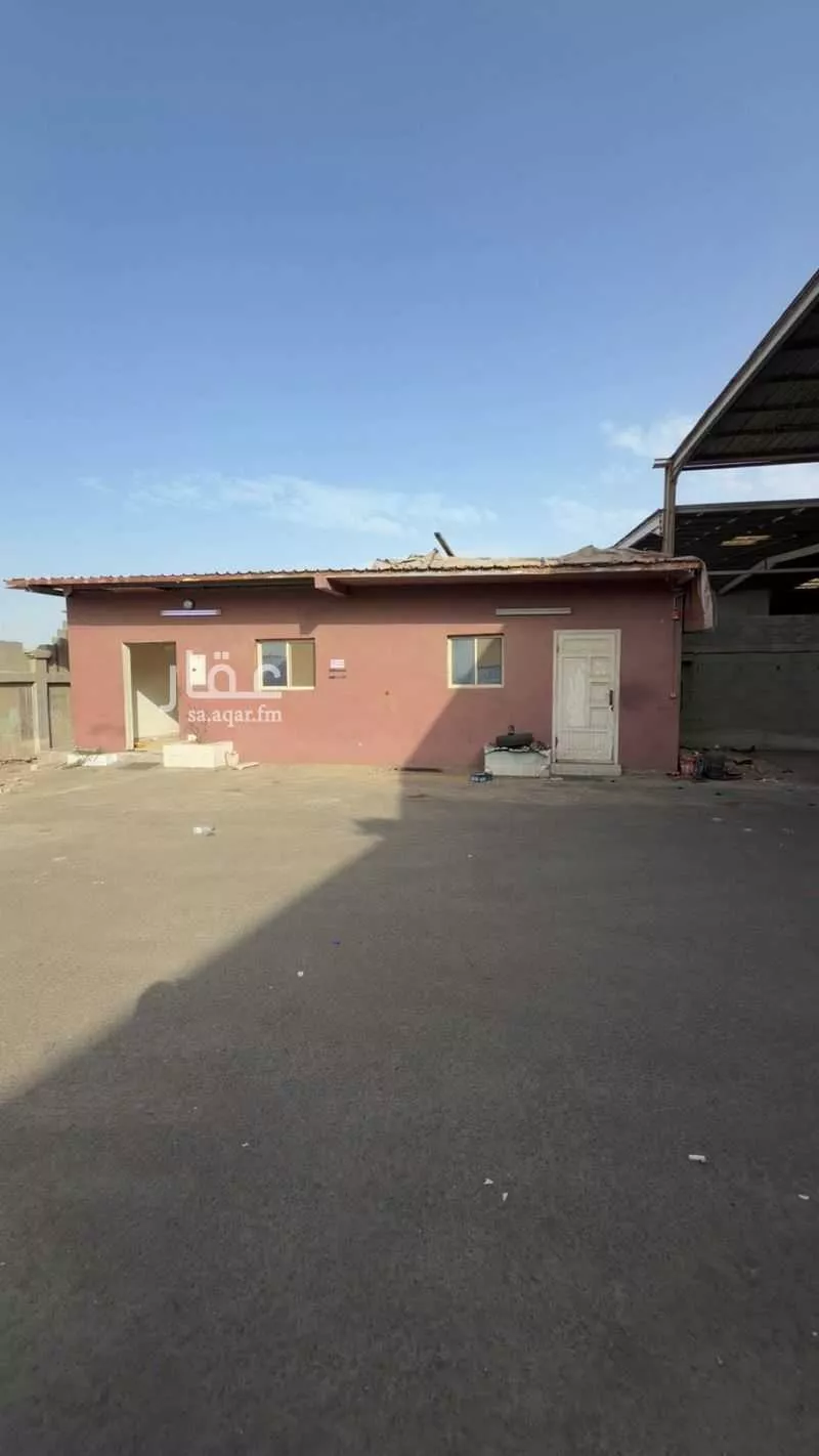 9566 sqm warehouse in Prince Abdulmajeed 5