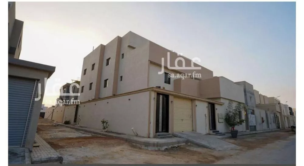 فيلا 5 غرف في بنبان 5