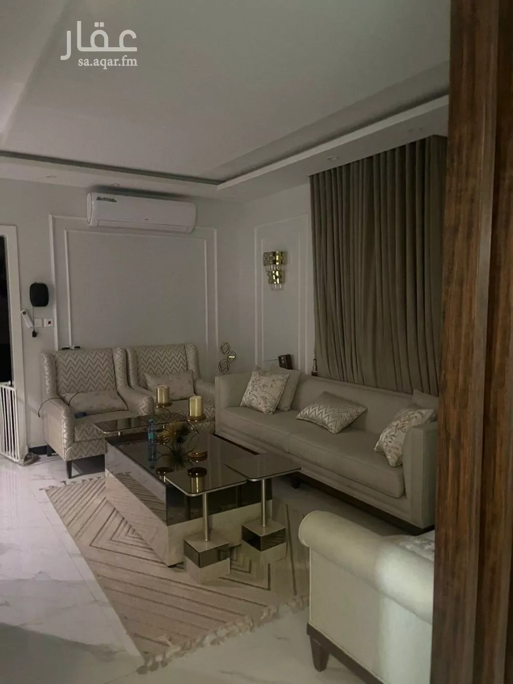 فيلا 5 غرف في الحزم 1