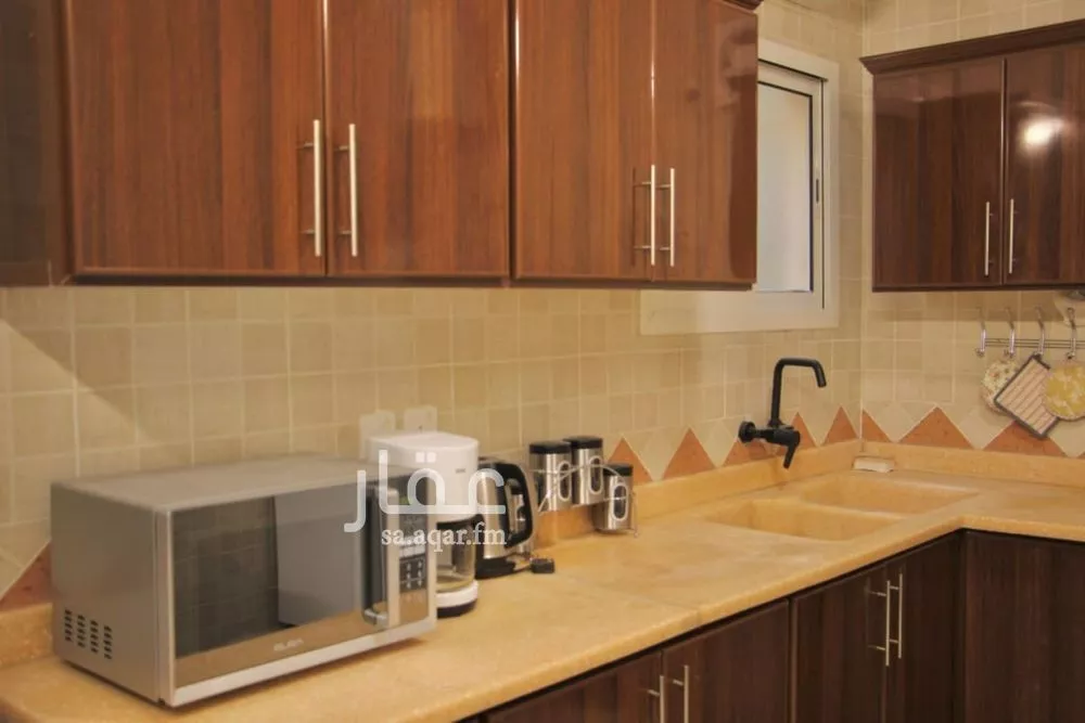 شقة 3 غرف في الملقا 2