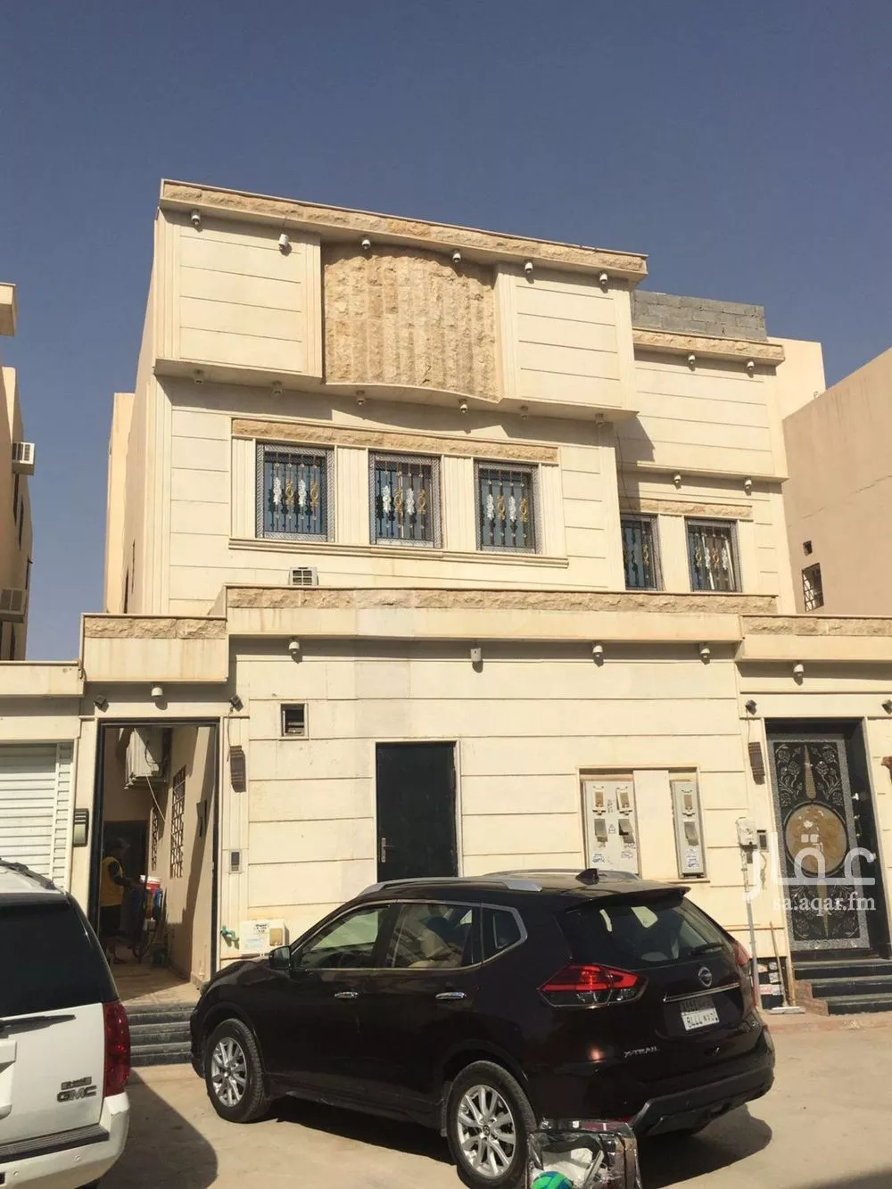 فيلا 5 غرف في الرمال 2