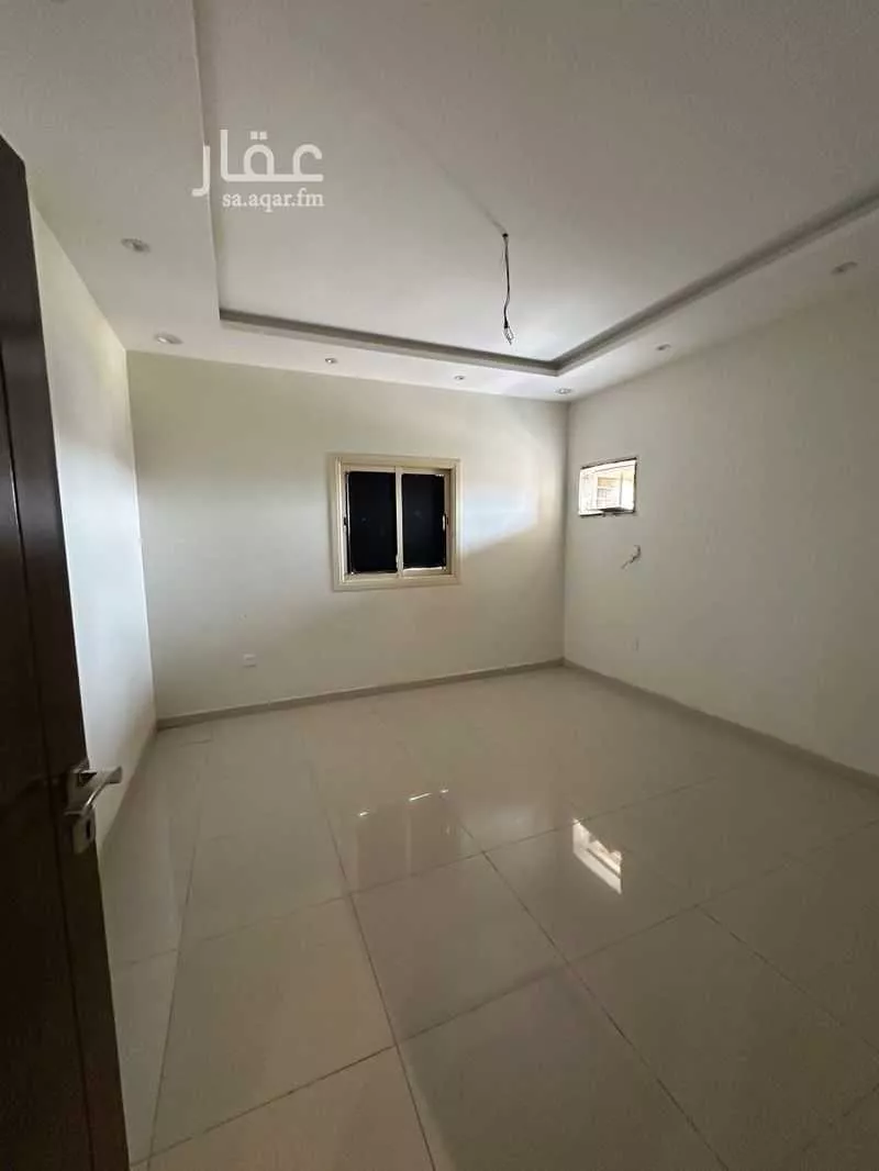 شقة 3 غرف في طيبة 1