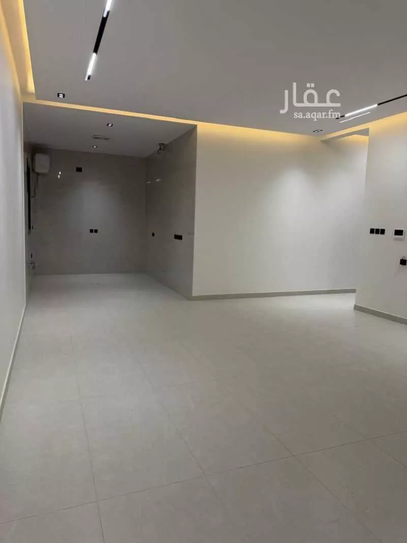 4 bedroom villa in Sultana, Riyadh 7