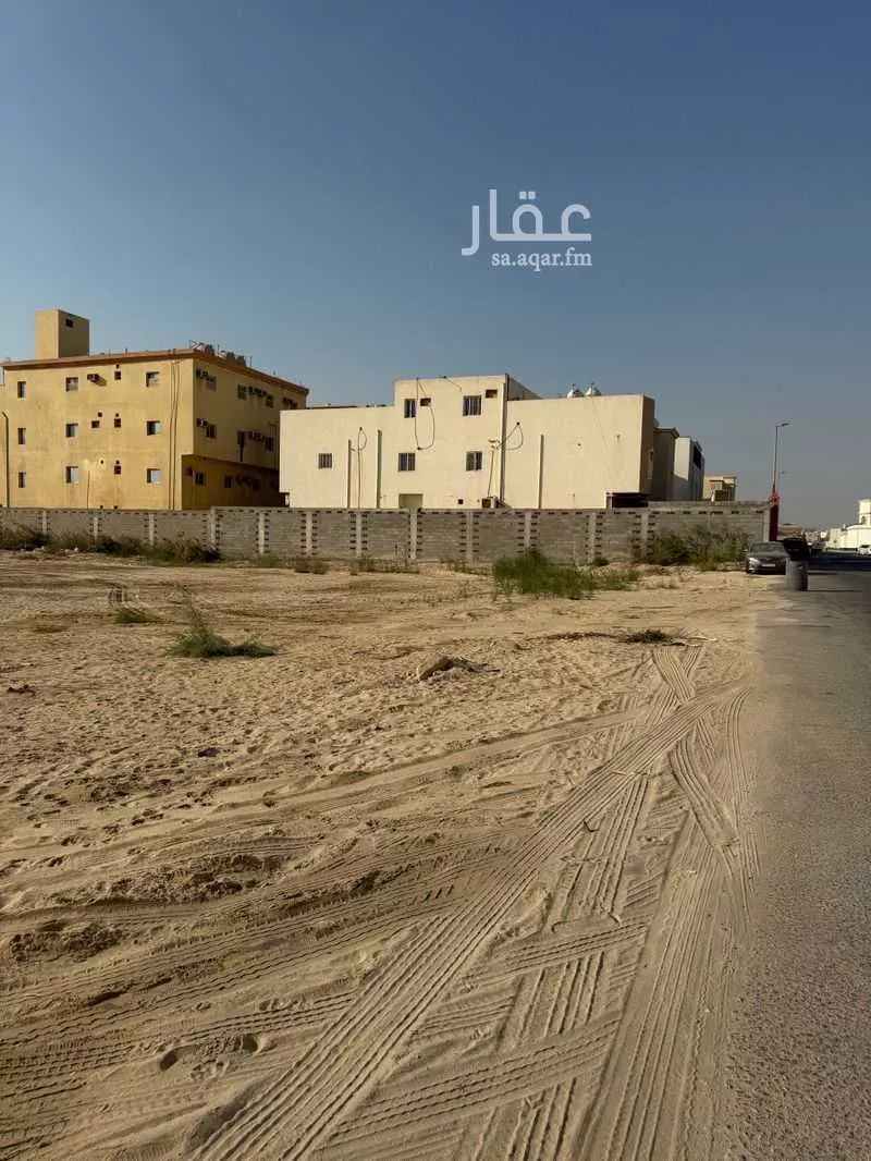 أرض 805 م² في الفرسان