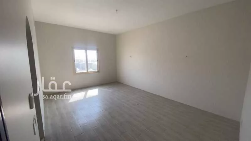 شقة 3 غرف في المدينة الرياضية 1