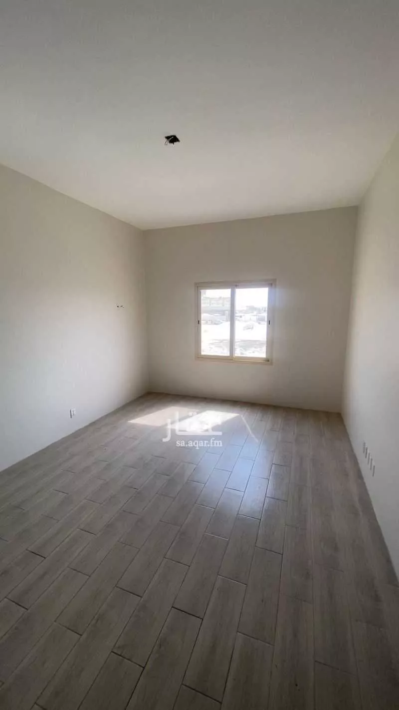 شقة 3 غرف في المدينة الرياضية 5