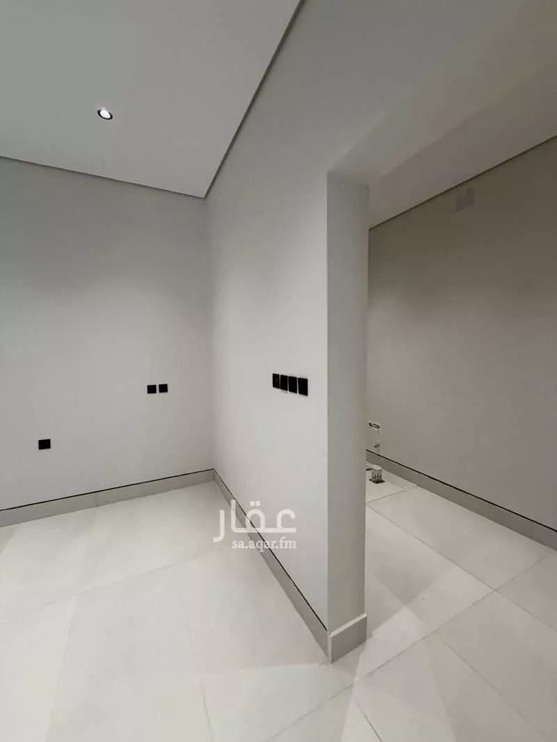 6 bedroom villa in Al Narjis 3