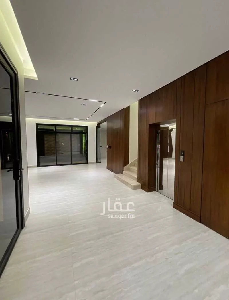 5 bedroom villa in Al Narjis 1