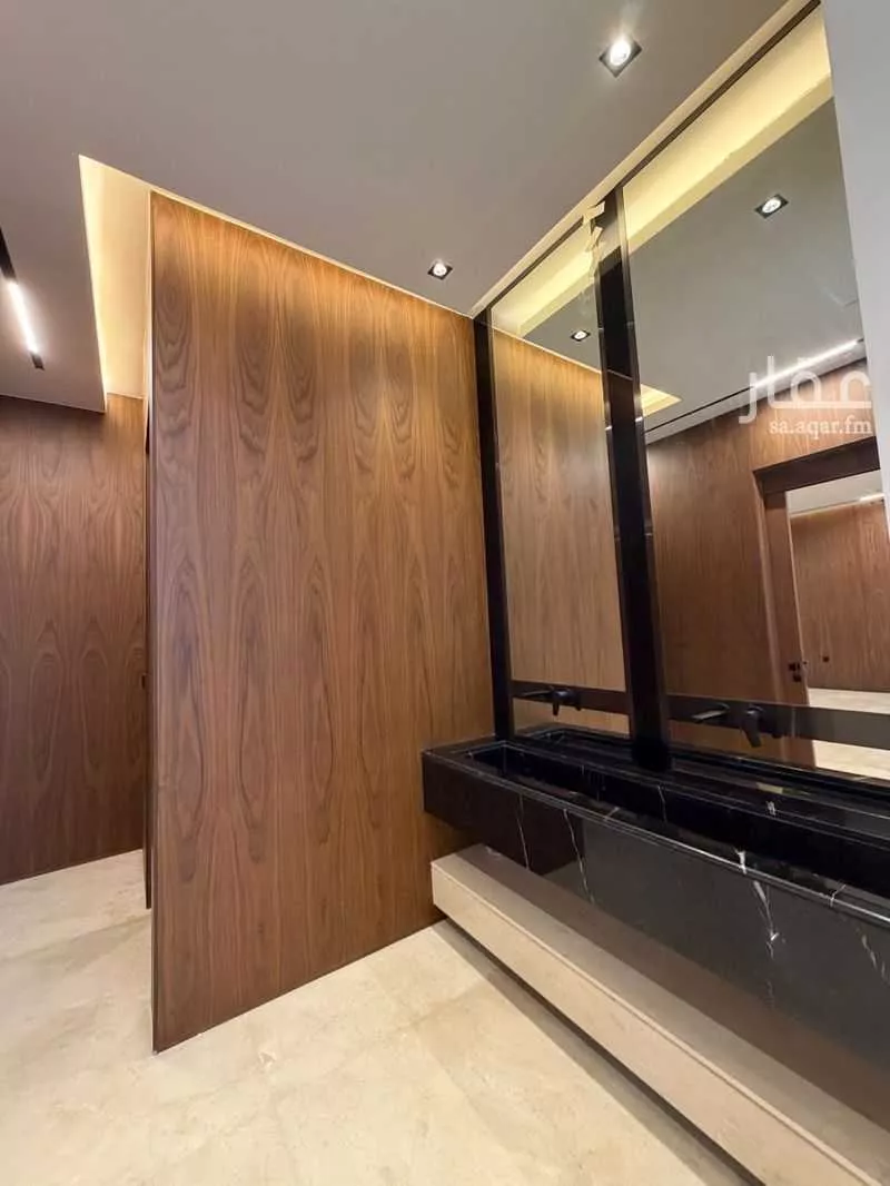 فيلا 7 غرف في النرجس 4