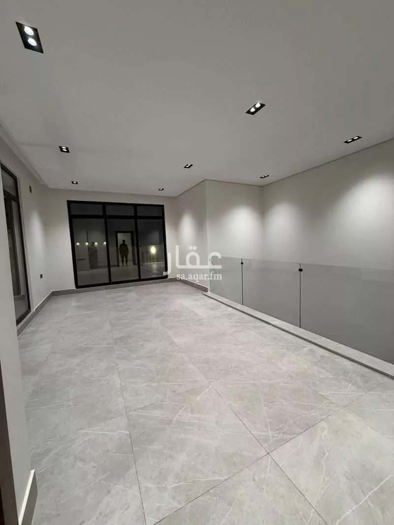 فيلا 5 غرف في النرجس 3