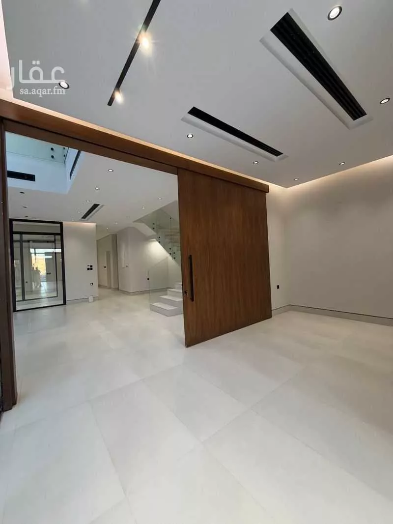 6 bedroom villa in Al Narjis 2