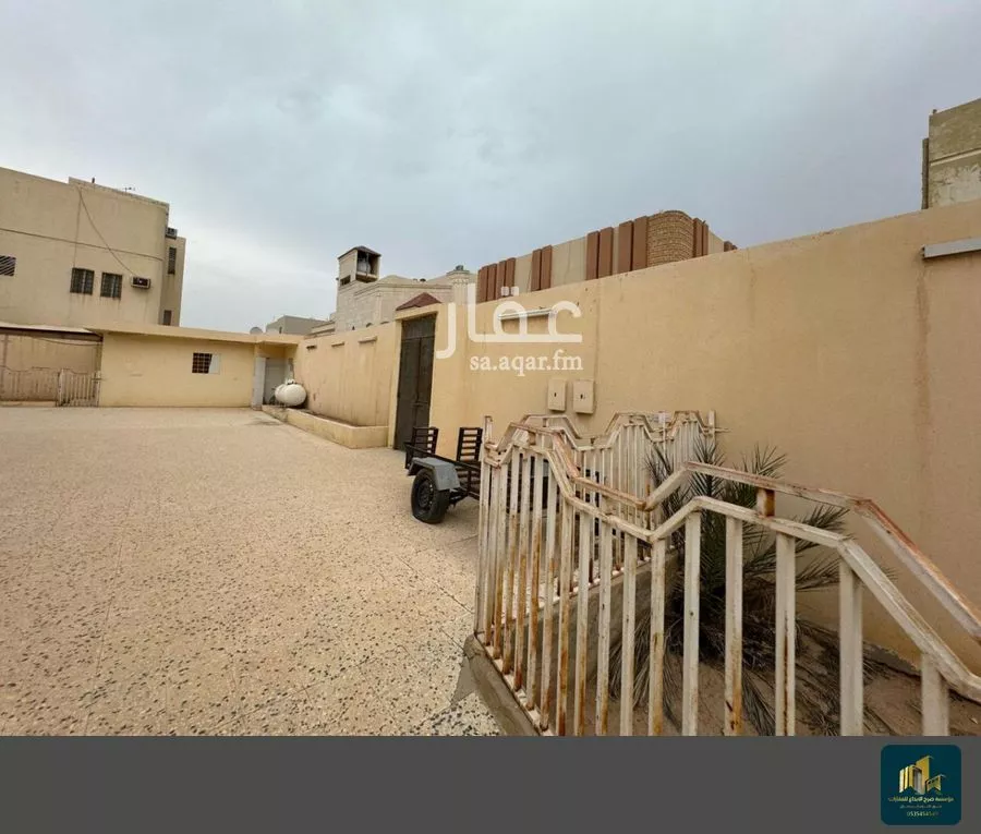 فيلا 15 غرف في العريجاء الغربية 4