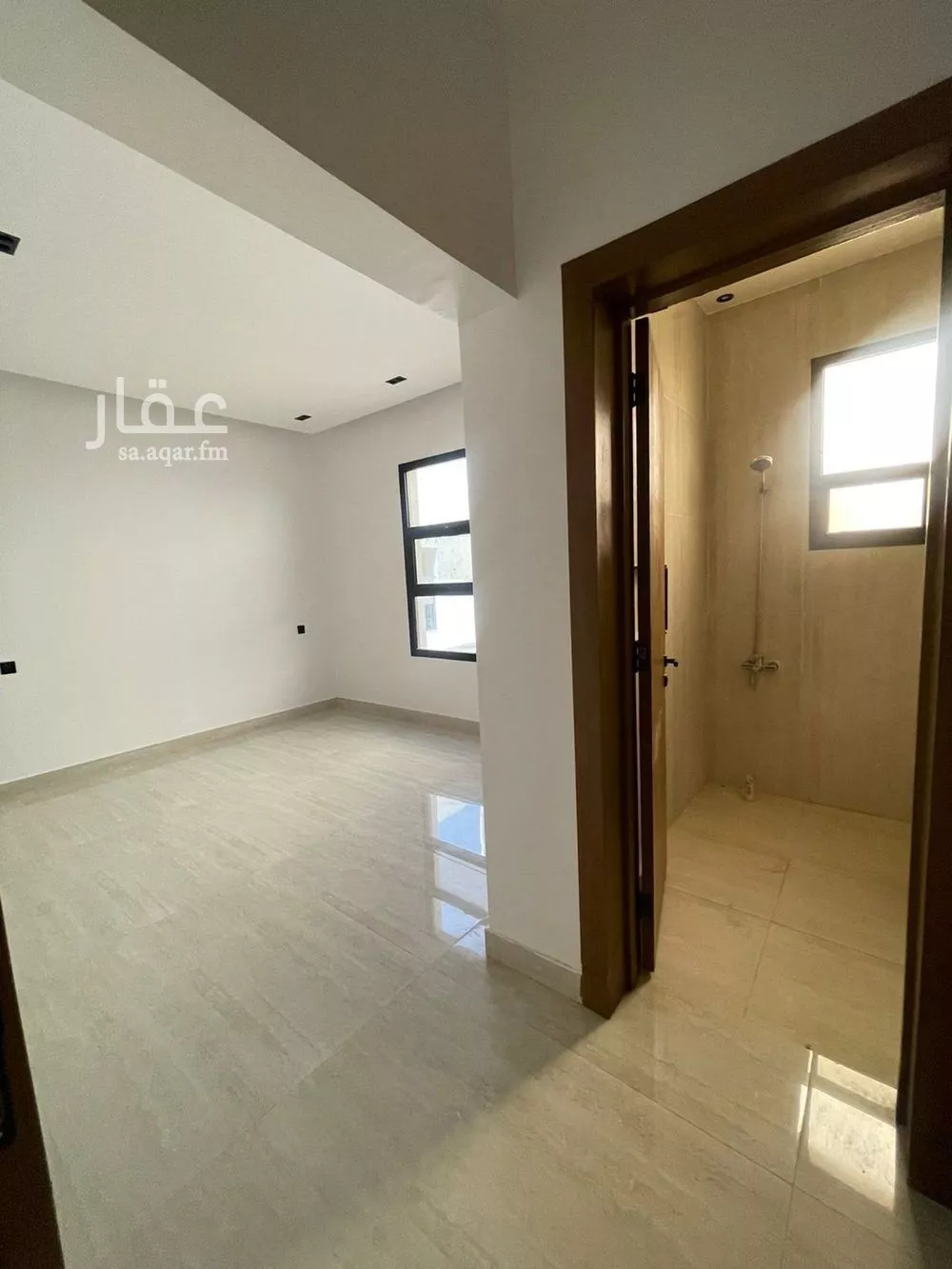 4 bedroom floor in Al Qadisiyah 1
