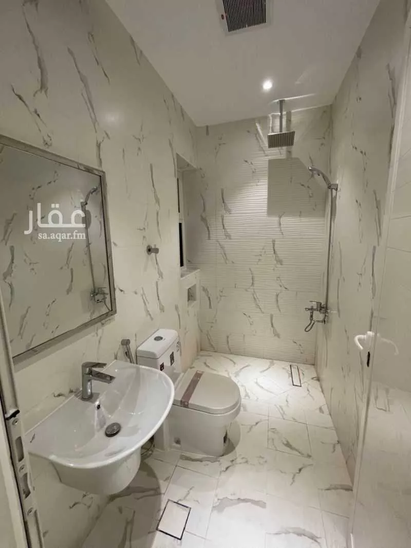4 bedroom apartment in Al Malqa, Riyadh 7