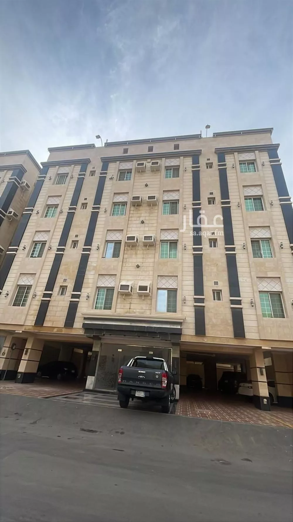 550 sqm building in Al Rabwa 4