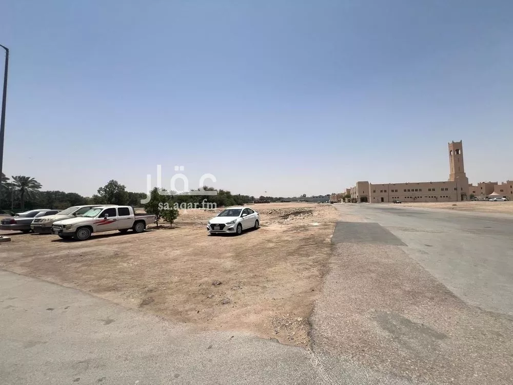 أرض 8413 م² في سلطانة 4