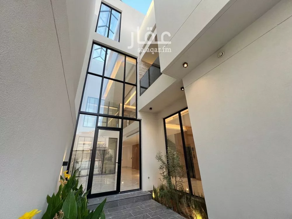 فيلا 5 غرف في النرجس 4