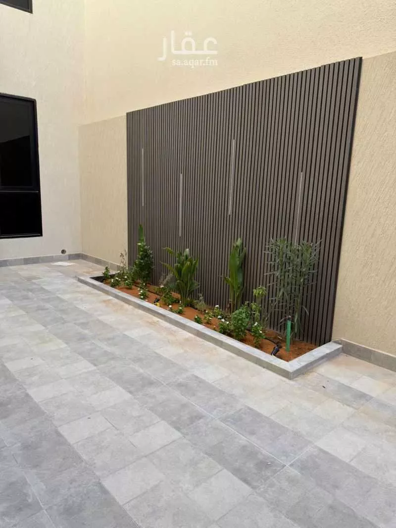 فيلا 7 غرف في المهدية 5