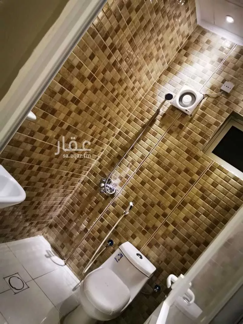 شقة 1 غرف في العليا 4