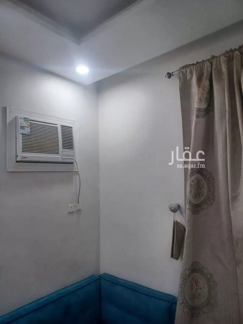 5 bedroom apartment in Muraykh 2