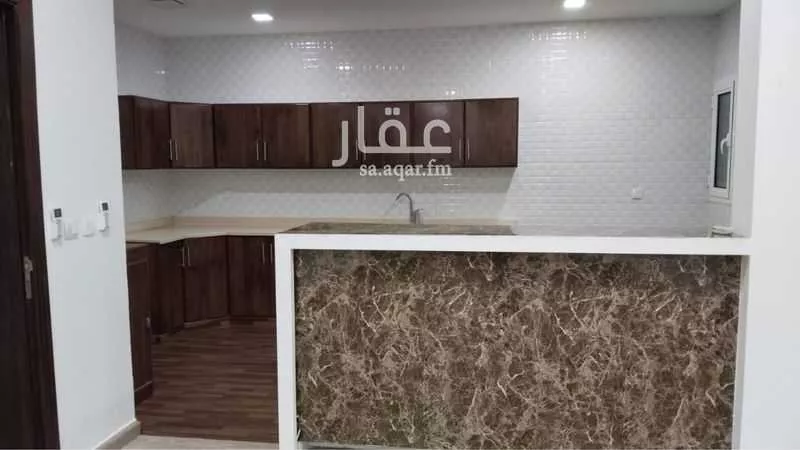 شقة 2 غرف في الروابي 4